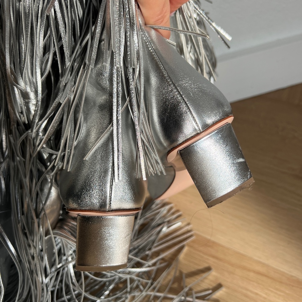 ROGER VIVIER over knee boots. - Picture 10 of 11